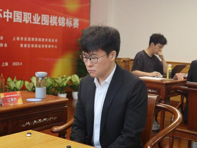 亚洲欧美综合在线观看
