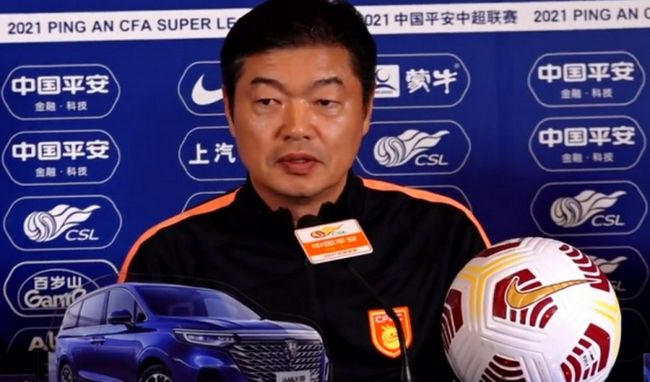 男仆打开双腿让少爷调教微博