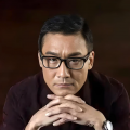 妈妈朋友承认她的性爱
